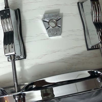 Ludwig 6.5" x 14" Keystone X  Oak/Maple 10 Lug Snare Drum Snow White Bild 1