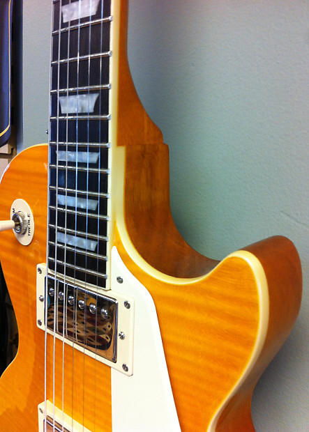 2010 Epiphone Les Paul Standard Plus Top Trans Amber w/ gig bag