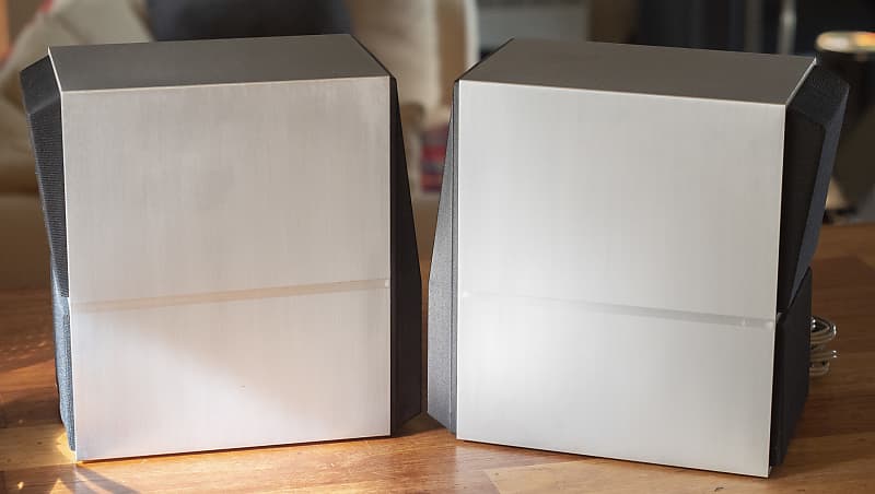 Bang & Olufsen Beovox CX50 1986 - bookshelf speakers