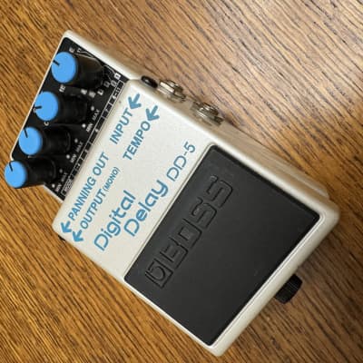 Boss DD-5 Digital Delay | Reverb Canada