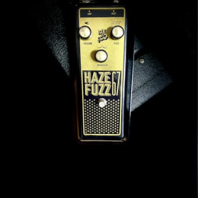 Isle of Tone Luxe 66 Fuzz 2020 Black Gold | Reverb