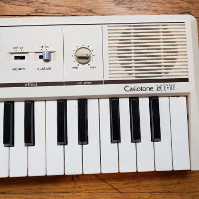 RARE Vintage Casio Casiotone MT-11 1980s Analog Synthesizer | Reverb