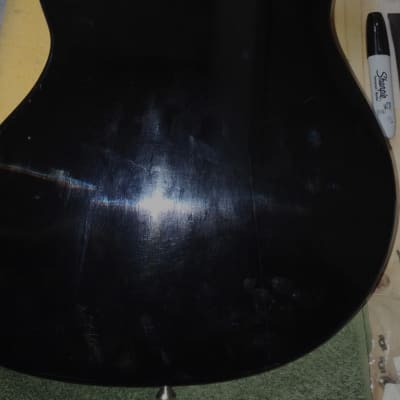 Raven 4 string Bass 1960s - Red SunBurst image 11