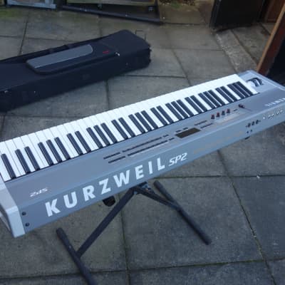 Kurzweil SP2- 76-note digital keyboard - best sample library in the world?