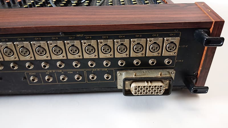 【希少】 YAMAHA MQ-1202 ミキサー ヴィンテージ Vintage Yamaha MQ1202 12 Channel Analog Mixer 4 Band EQ | Reverb