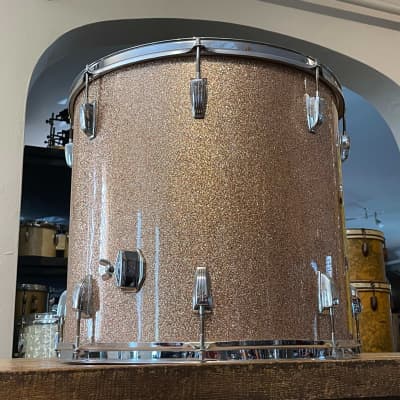 1960's Ludwig 20" Champagne Sparkle Floor Tom 18x20 image 4