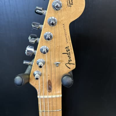 Fender Custom Shop Stratocaster - 3 Tone Sunburst image 4