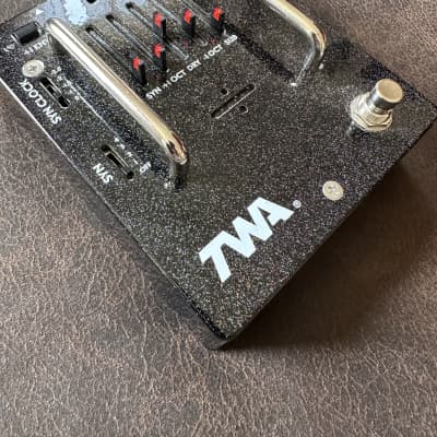 TWA GD-02 Great Divide MKII Octasynth | Reverb