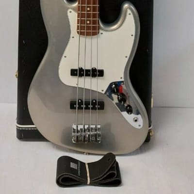 ベース FenderJapan Limited Active Jazz Bass Made in Japan Limited Hybrid II Jazz Bass®, Noir – Fender