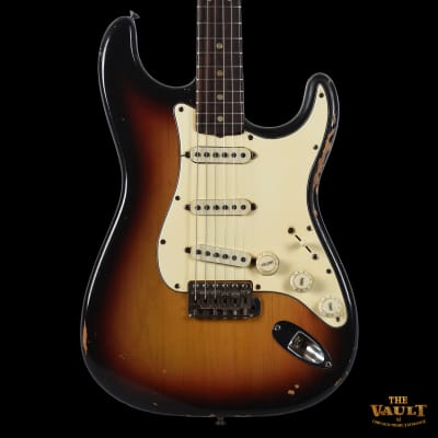 Fender Stratocaster (1966 - 1971) | Reverb