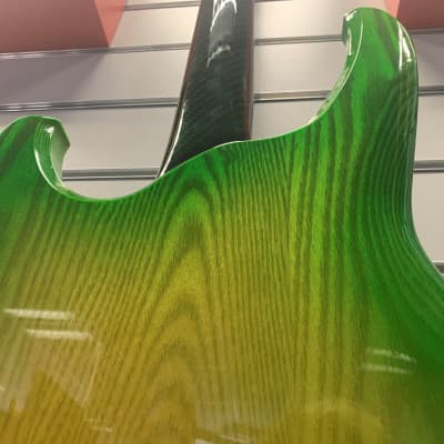 Status Graphite | Green | Made in England | Carbon | very light e-bass - 8,22 lbs | NEW | ULTRA RARE image 12