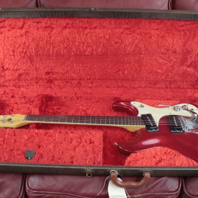 Mosrite The Ventures 1965 - candy apple red image 20