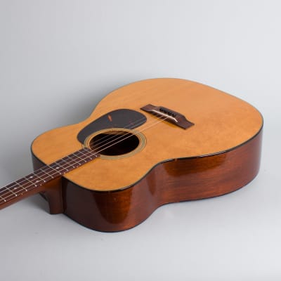 C. F. Martin  0-18T Flat Top Tenor Guitar (1959), ser. #166829, original grey chipboard case. image 7