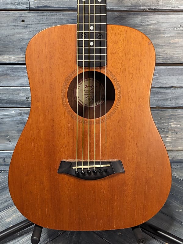 Used Taylor 301-M-GB Baby Taylor Made in USA with Gig bag