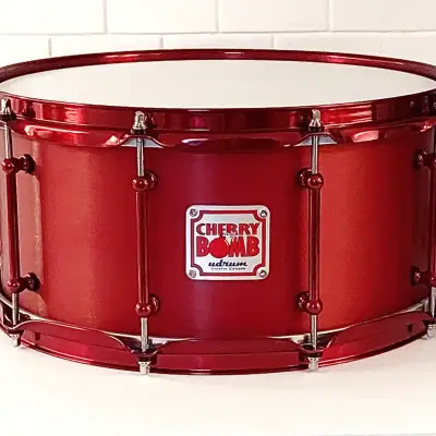 Udrum Cherry Bomb 2.0 2021 Candy Red image 1