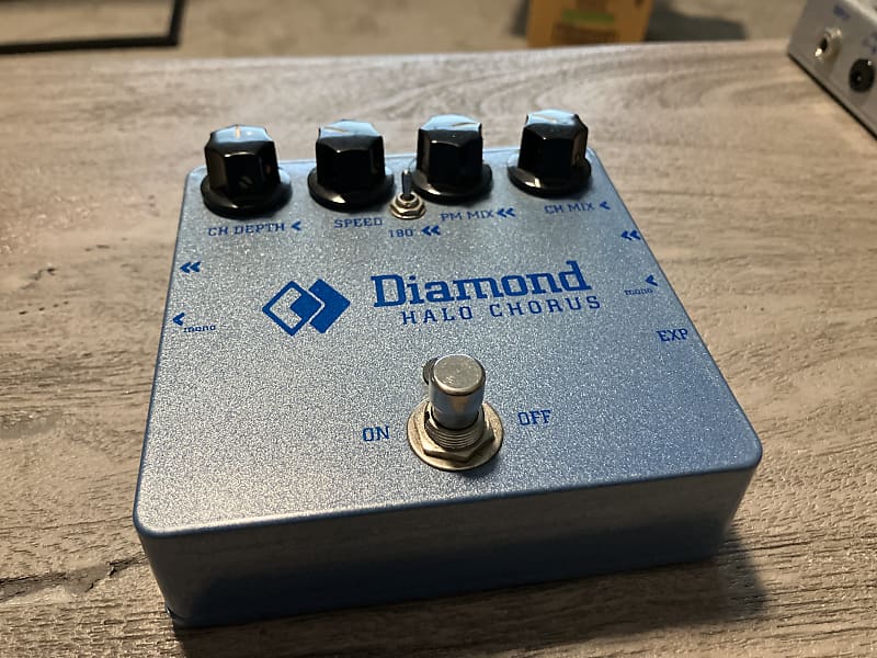 Diamond Halo Chorus