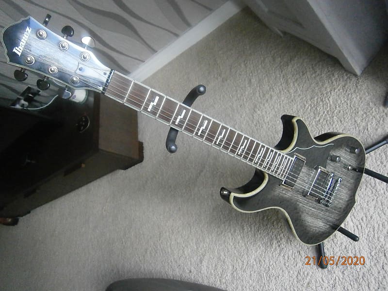 Ibanez Darkstone DN520 2011 Silver Stream Burst