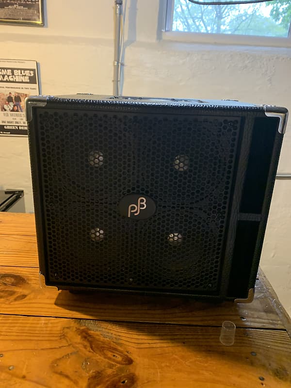 Phil Jones C4 Compact 4 400W 8ohm Cabinet - 4 x 5