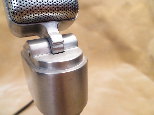 Resloリボンマイク/ビートルズも使用したモデル「SELESTE」 Reslo Sound RBH Celeste Vintage British Ribbon Microphone