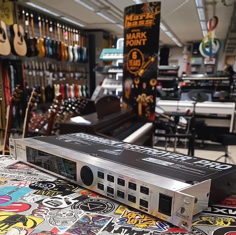 BEHRINGER DSP1124P フィードバックデストロイヤー Behringer Feedback Destroyer Pro 24-Bit Dual-Engine