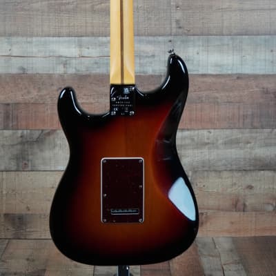 Fender  American Professional II Stratocaster®, Rosewood Fingerboard, 3-Color Sunburst image 5