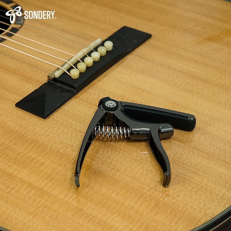 Guitar Capo With Pick Holder And 4 Guitar Picks For Acoustic Electric Guitar Ukulele Mandolin Banjo Compact Capo For Various Instruments - | PH