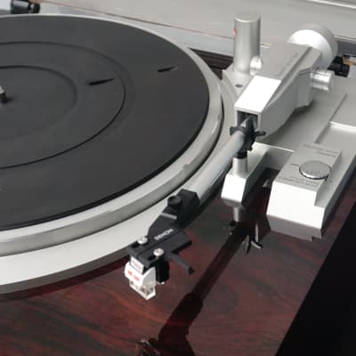 Denon DP-47F Vintage Fully Automatic Direct Drive Vinyl Turntable - 100V image 8