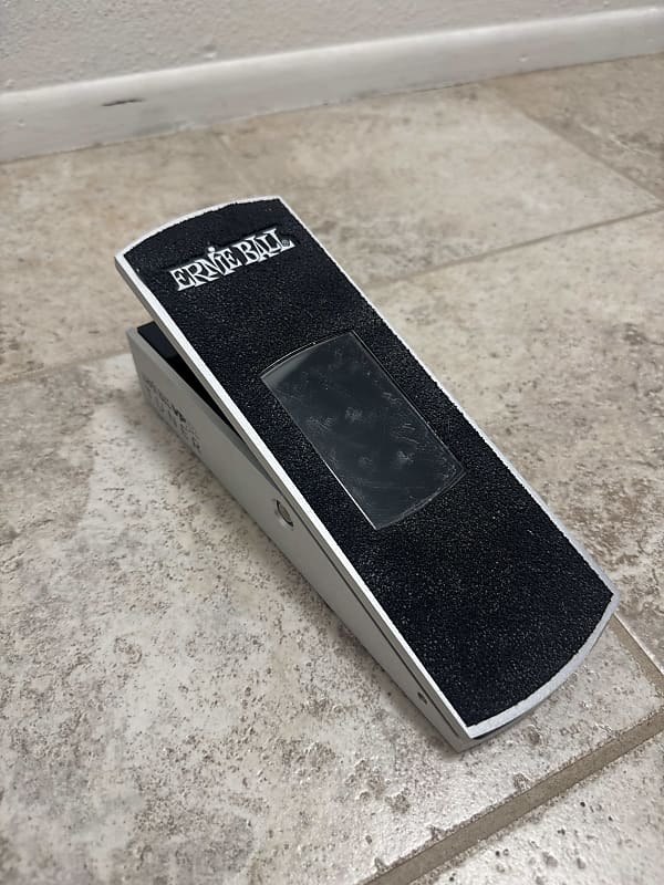Ernie Ball VPJR Tuner