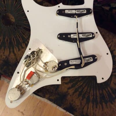 StewMac Golden Age Pre-wired Pickguard White image 2
