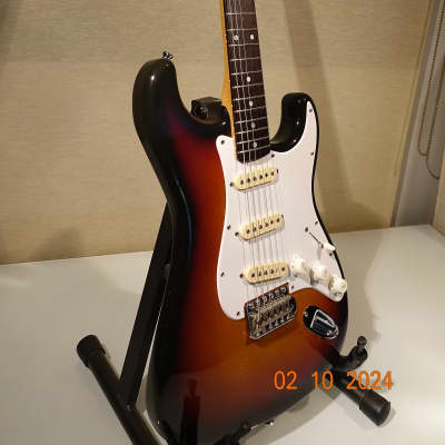 Squier "Silver Series" (Made in Japan-Fujigen Gakki) Stratocaster 62 - 1993 Sunburst/ Fender USA pickups/ Super clean/Video imagen 18