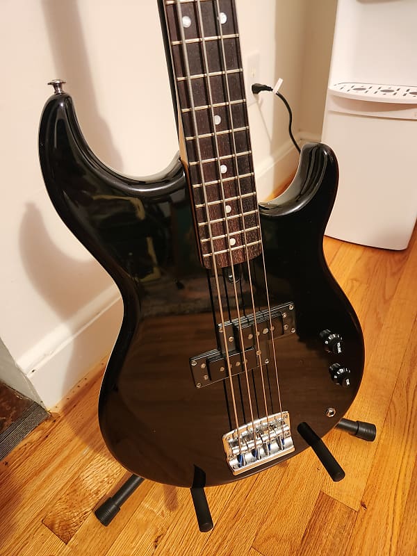 Vintage Yamaha Broad Bass VI late 70s/early 80s - Black