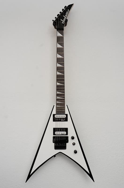 Jackson JS Series JS32 King V White with Black Bevels | Reverb