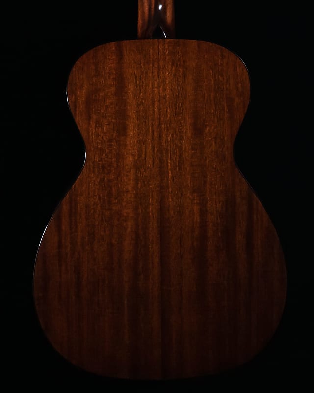 Collings 01Mh, 14-Fret, All Mahogany Single 0 - NEW – Acoustic Music Works  LLC