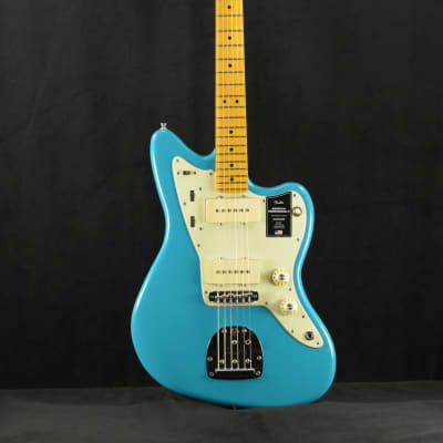 Fender American Professional II Jazzmaster Miami Blue Maple Fingerboard image 2