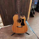 Guild Arcos AD-5CE Sitka/Rosewood Dreadnought Cutaway Natural
