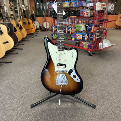 ジャガリロ Fender Jaguarillo 美品 室内のみの使用 ジャガリロ Fender Jaguarillo 美品 室内のみの使用 ジャガリロ