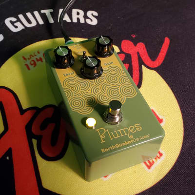 EarthQuaker Devices Plumes Small Signal Shredder Overdrive 