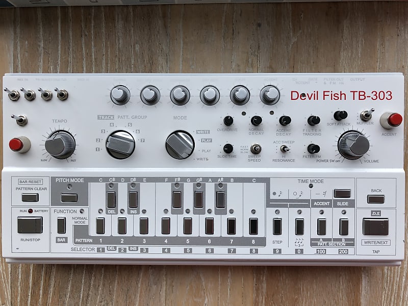 Roland TB-303  Vintage Synth Explorer