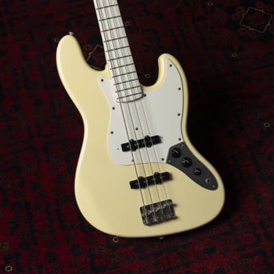 Three Dots Guitars JB -Tobacco Burst-【4.07kg】【Made in