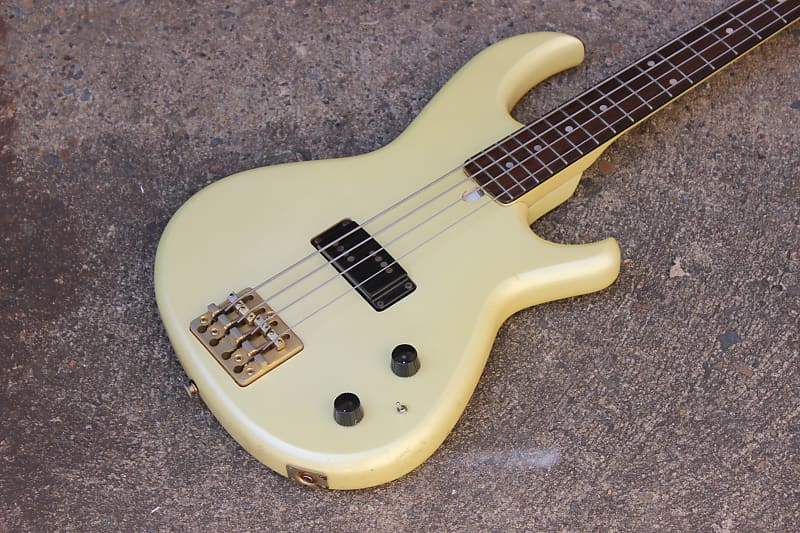 1985 Aria Pro II RSB-Deluxe Electric Bass (Made in Japan)