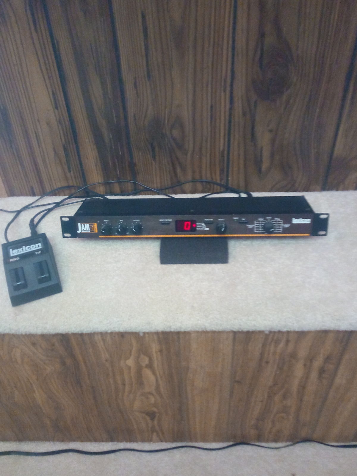 Lexicon JamMan Delay and Looper Reverb