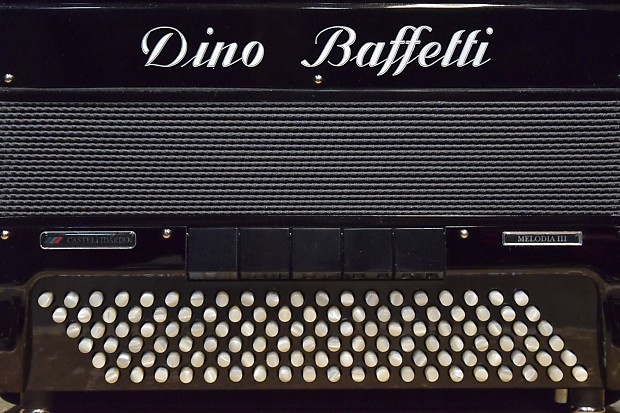 ファッションシーンで話題のこれから流行るブランド12選 III Melodia Baffetti Dino Black Accordion System C Chromatic 鍵盤楽器
