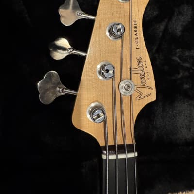Moollon compression and sustain effects, distortion effects