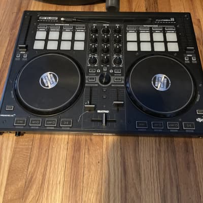 Reloop BeatPad 2 Channel DJ Controller