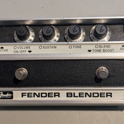 Fender Blender Fuzz 2010 - Silver