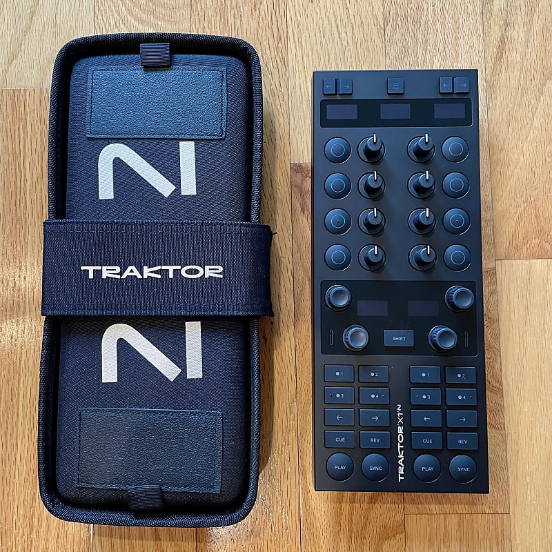 Native Instruments Traktor X1 MK3 DJ Controller Black | eBay