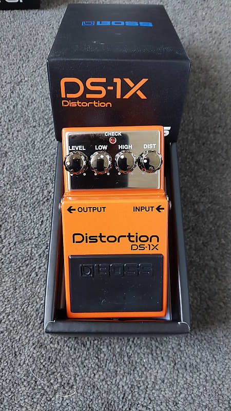 Boss DS-1X Distortion