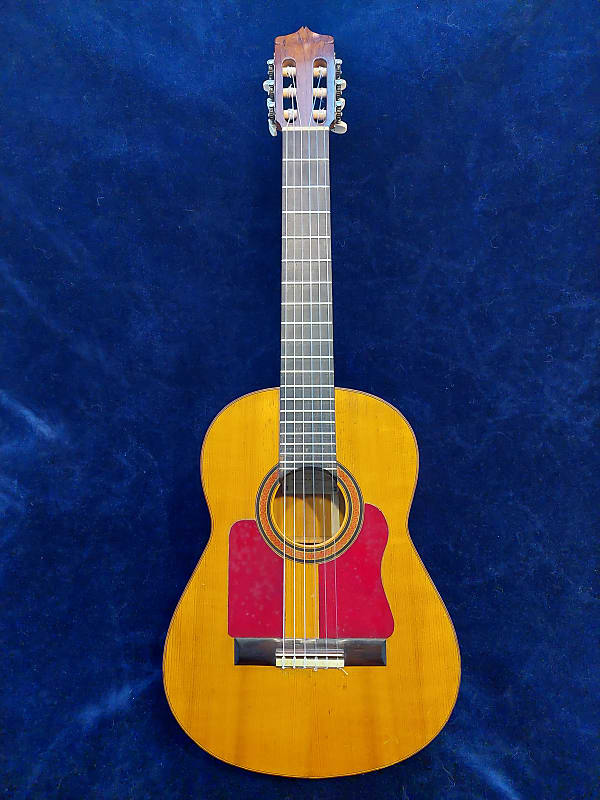 Arcangel fernandez deals guitar for sale