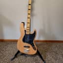 Squier Classic Vibe '70s Jazz Bass with Maple Fretboard 2019 Natural