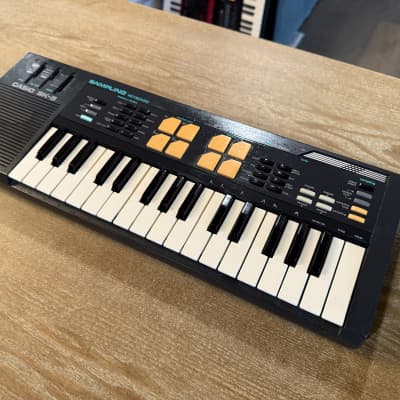 Casio SK-5 32-Key  Sampling Keyboard 1980s - Black